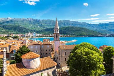 How to pay for real estate in Montenegro